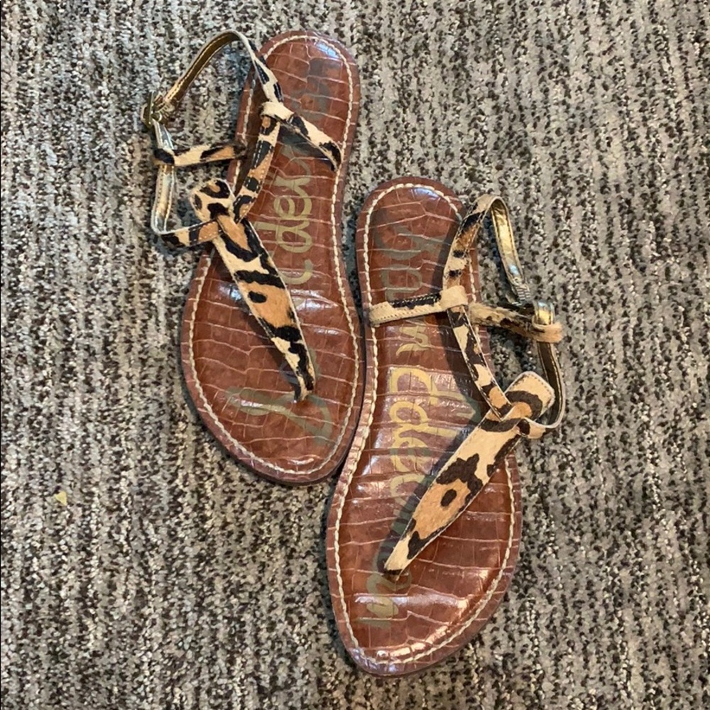 Sam Edelman Gigi Sandal in Leopard - sz 6